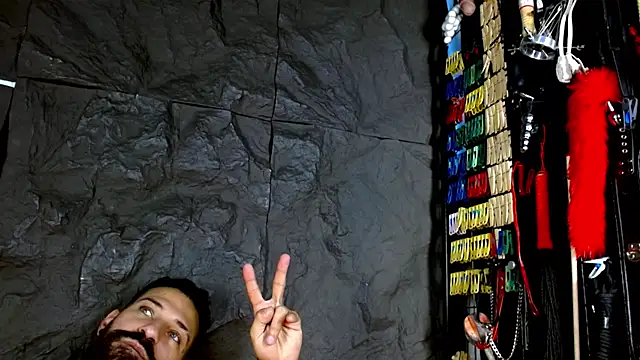 Ariaoficial's Live XXX Chat