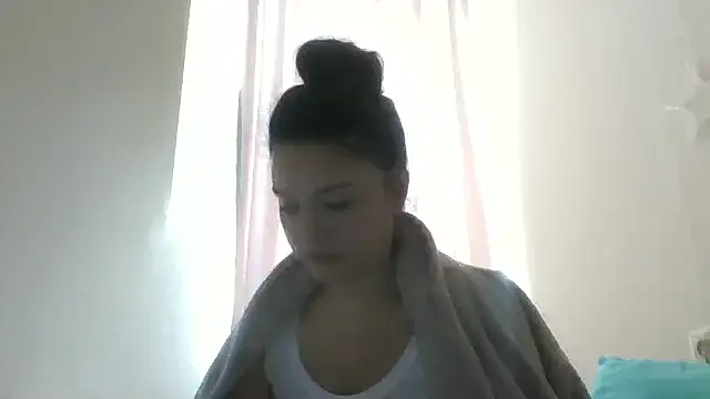 Pertunjukan Kamera Web Linusya