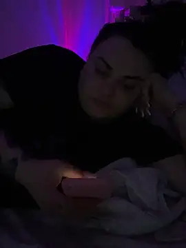 HeyBABYGIRL Adlı Modelin Canlı XXX Sohbeti