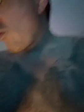 CloudyKingG: вебкам-шоу