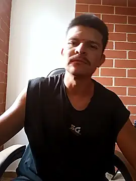 Chatroom XXX en direct de sexcolombia20