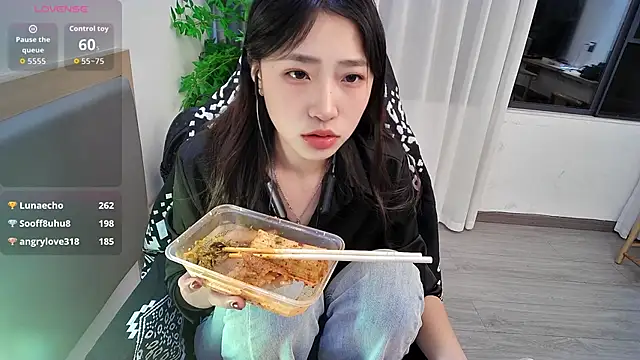 su_ning Chat XXX live