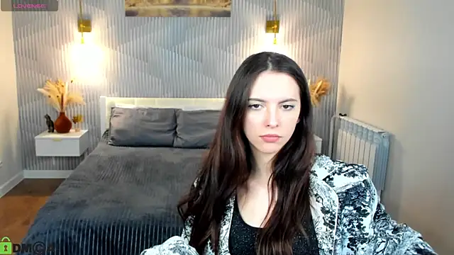 elise_robbie's Live XXX Chat