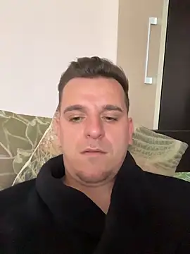 Huge_cock22cm: вебкам-шоу