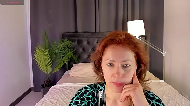 LeticiaRomano Live XXX-chat