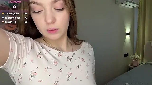 Chatroom XXX en direct de NguyetHankey