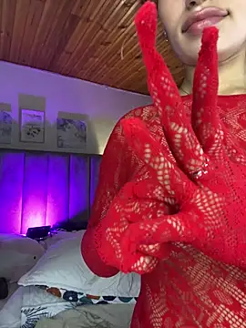 juliana-mancini 现场XXX聊天