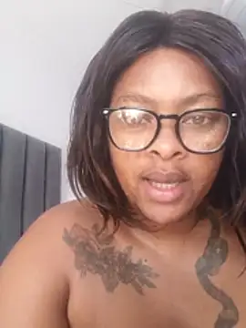 CuteHoney92's Live XXX Chat