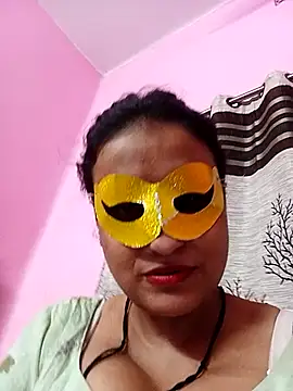 Gullapi élő XXX-chatje