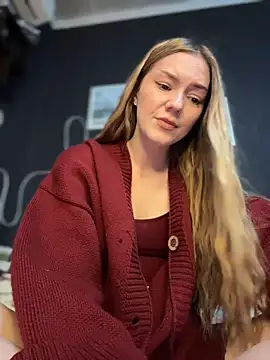 Онлайн чат XXX MilaMoone