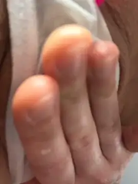 LaraVoosh live XXX chat