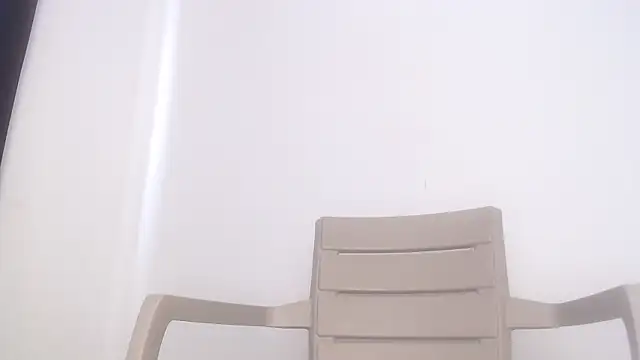 drake_brwon_23 即時 XXX 聊天