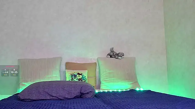 Roseaa Adlı Modelin Canlı XXX Sohbeti