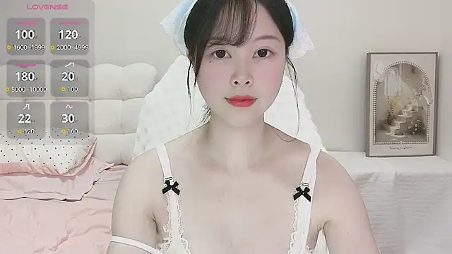 Anna-2005 Live XXX-chat