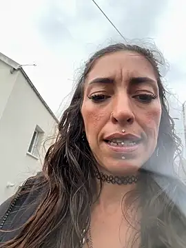 Czat XXX na żywo – Lalla_Amani