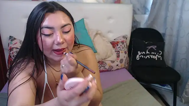 Nicolelewllss Live XXX-Chat