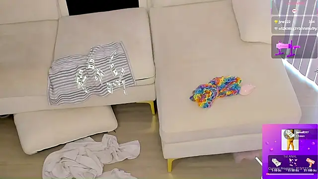 Chat XXX en directo de CarmenCash__