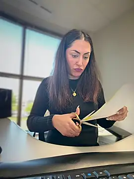 YourQueen18 Chat XXX in diretta