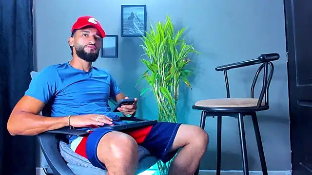 Pokazy przed kamerką – Damian_022