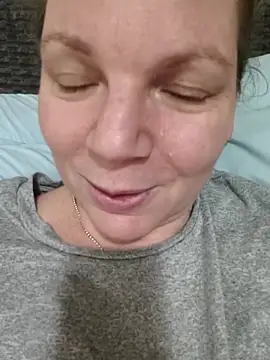 Živý XXX chat l4dyc4pricorn76