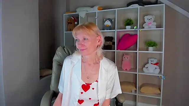 Julie_Lucas: απευθείας συνομιλία ΧΧΧ