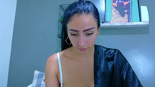 AmmyRouse__'s Live XXX Chat