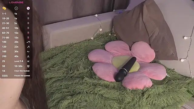 EdraFels' Live XXX Chat