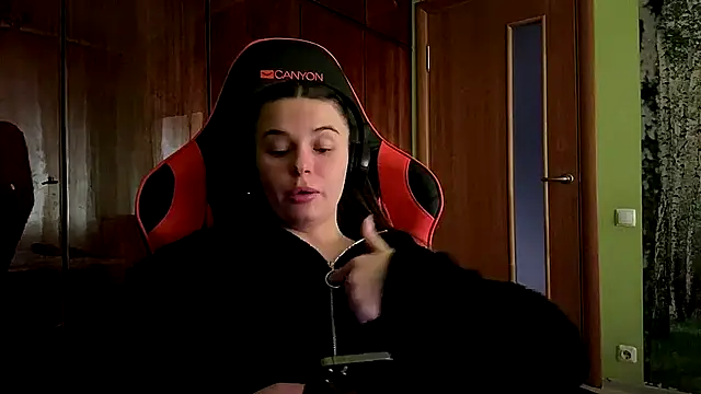 ThedaStrevell Live XXX-Chat