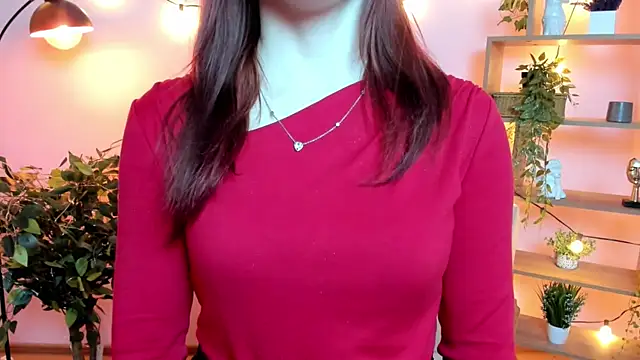 CharlaFenbert's Live XXX Chat