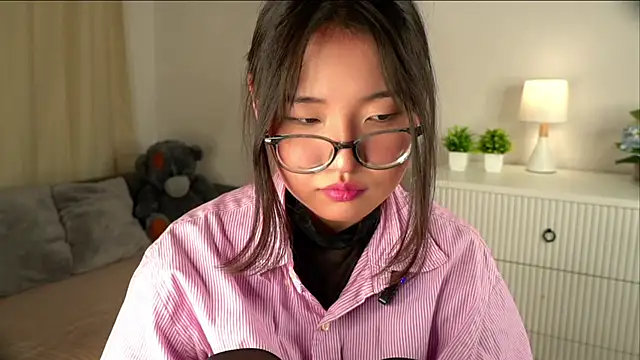 NelleMihalko Live XXX-chat