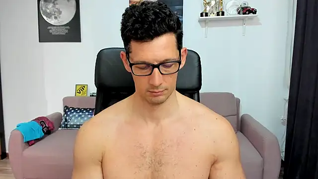 BrutusK08 Show Webcam