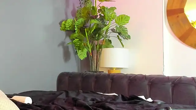 Chat XXX ao vivo de Kira_Exe_