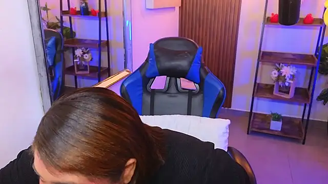 Kenya--Buhle's Live XXX Chat