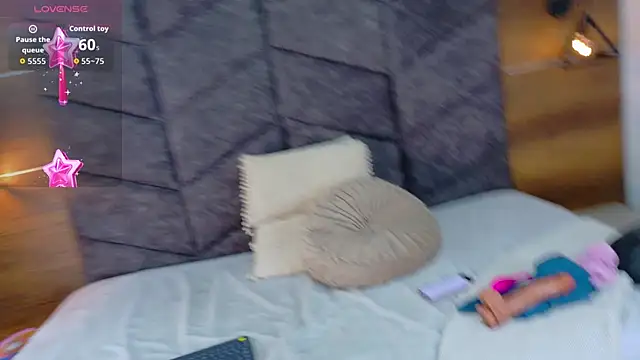 AnnieRouse__のライブXXXチャット