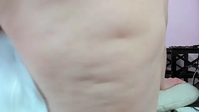 Chat XXX en directo de HotSweetAngel