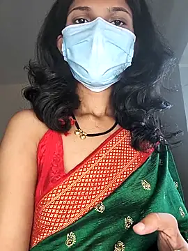 Shivani2002 Chat XXX in diretta