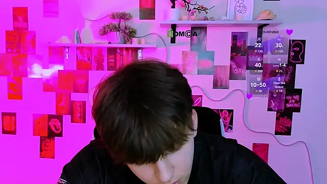 travis_wolf_ Live XXX Chat