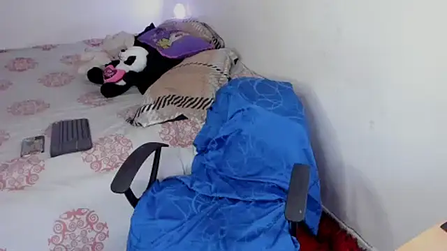 chloe_kisses 라이브 XXX 채팅