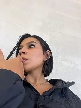 AlyssaRay Live XXX-Chat