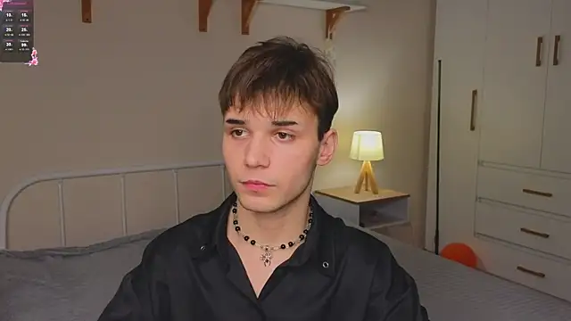 nixyasebe Adlı Modelin Canlı XXX Sohbeti