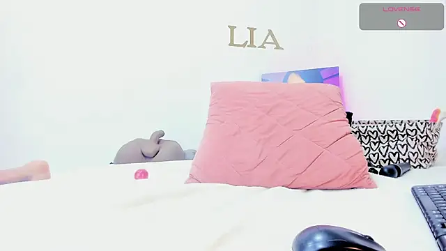 Lia_johnsonn Chat XXX live