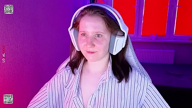 XXX chat uživo modela mon_lola