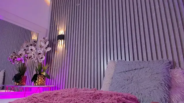 Chat XXX Live SOPHICOLLINS