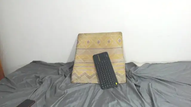 Nikki__uwu live XXX chat