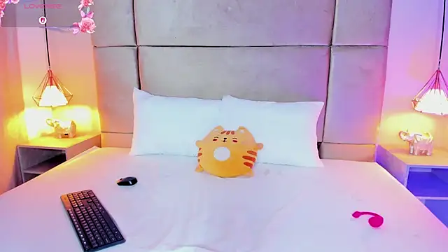 Czat XXX na żywo – Zafiro11_