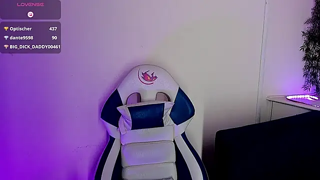 XXX chat uživo modela morgana_white