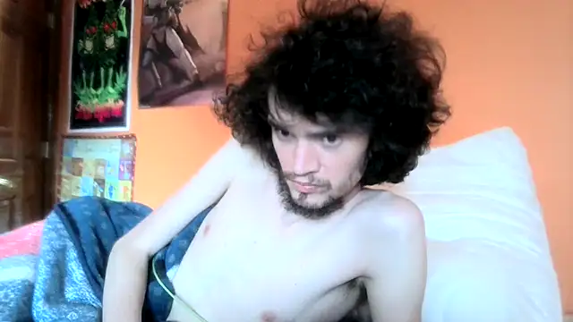 Teddy4420: онлайн-секс-чат