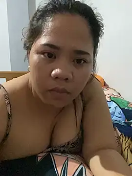 Show de _UrSingleMamiBella_ na webcam