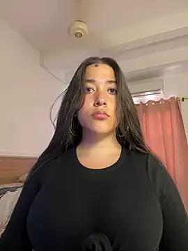 Nhefertaryn Live XXX chat