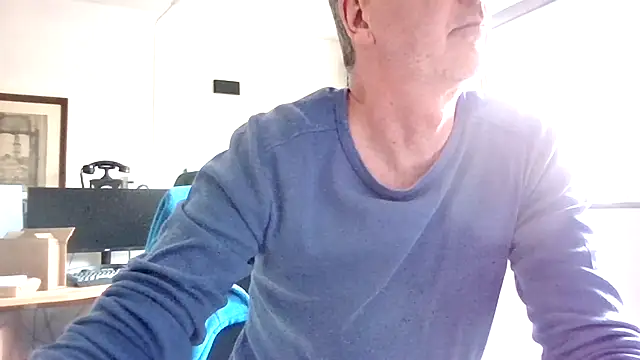 HotLucas66 webcam show